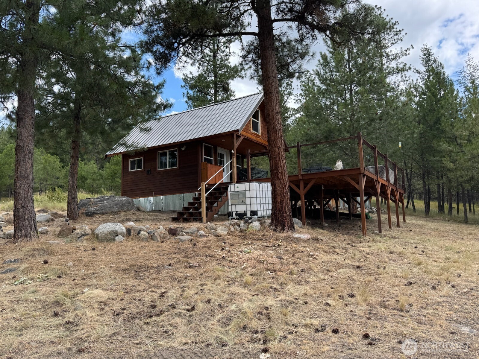 330 Bench Creek Road Property Photo 12