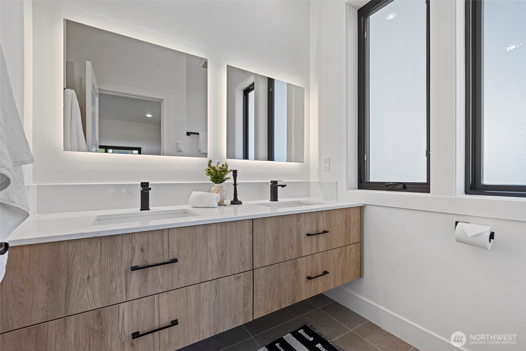 205 Pebblebrook Drive Property Photo 11