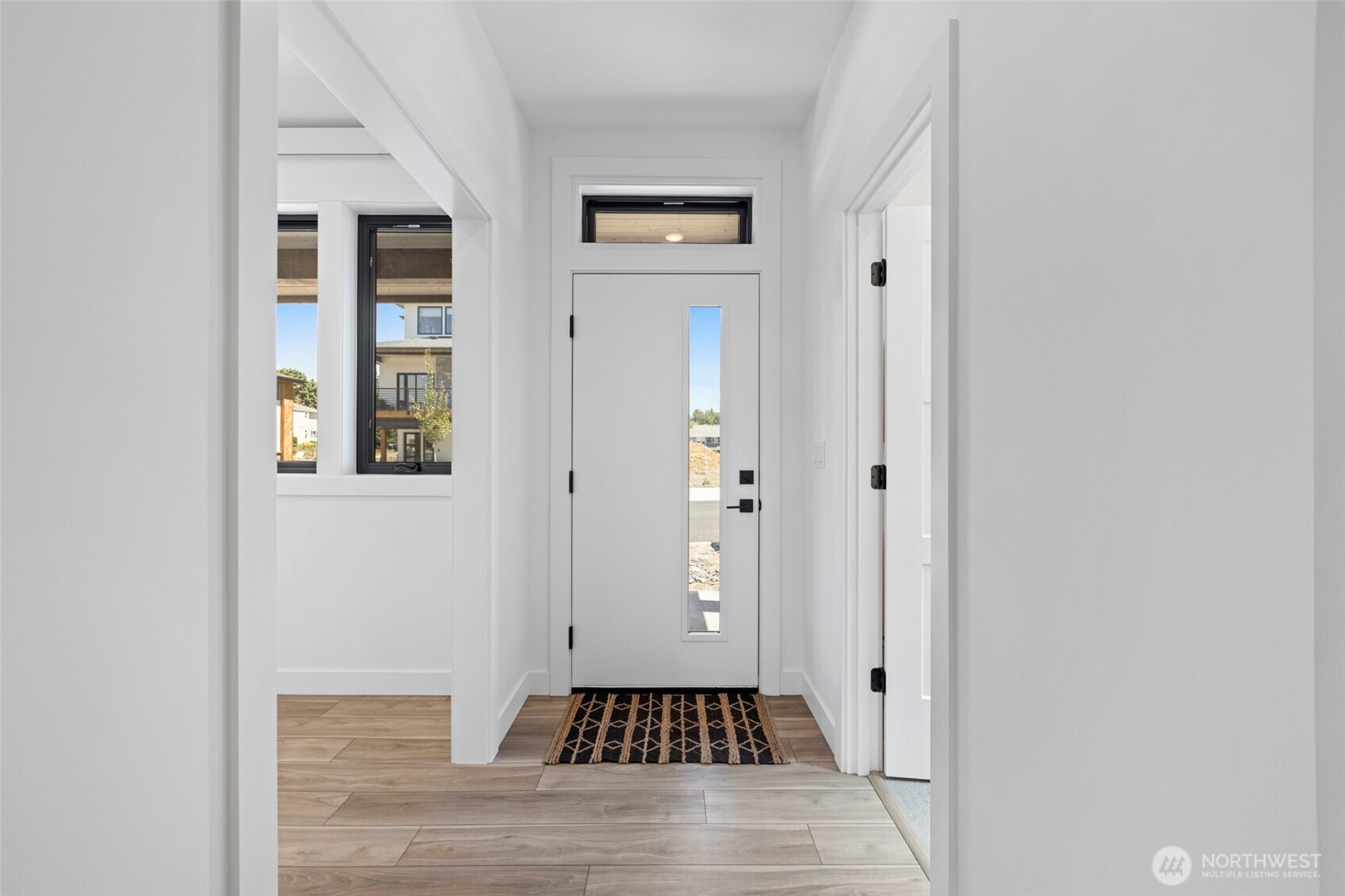 205 Pebblebrook Drive Property Photo 28