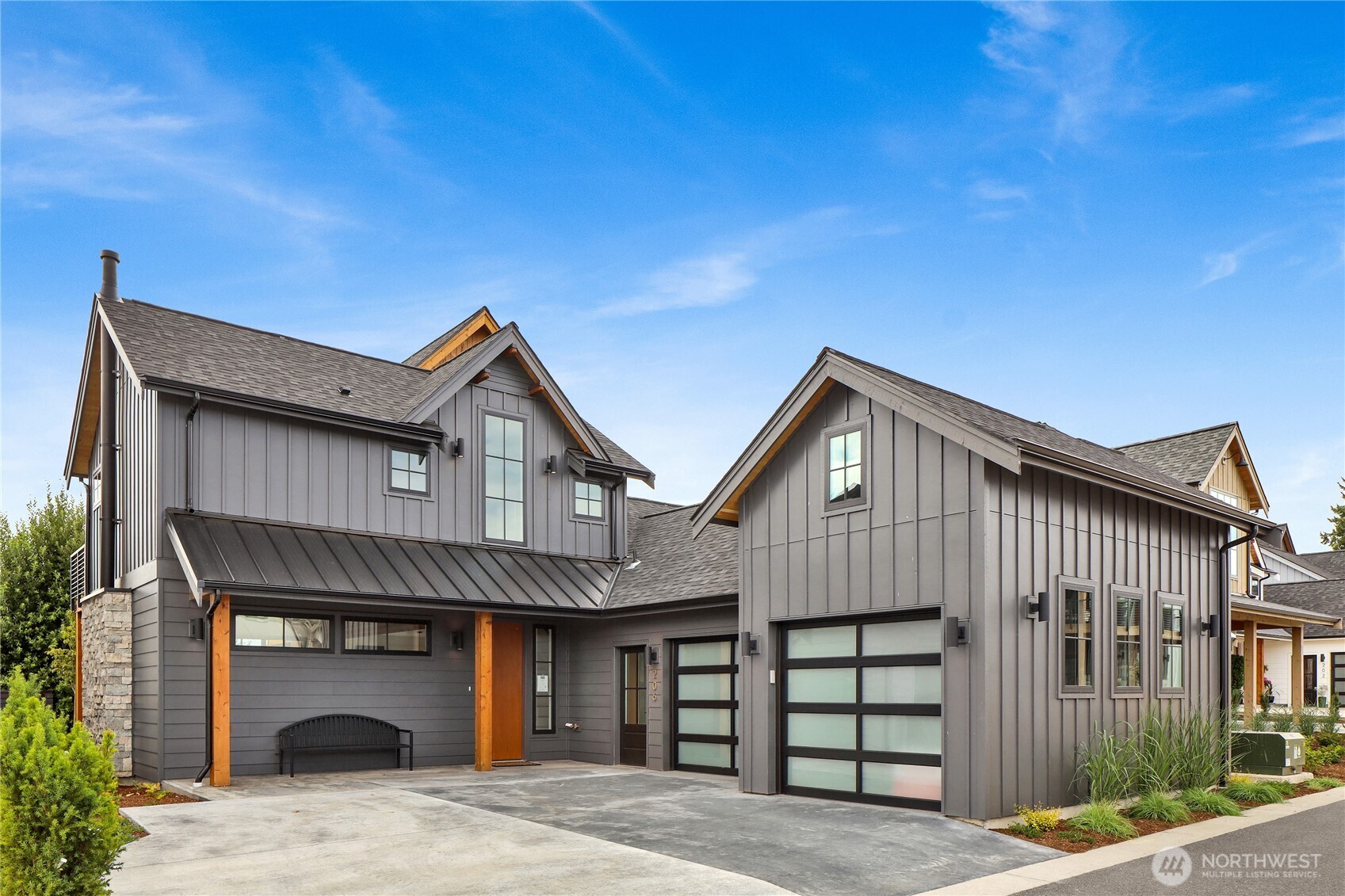 206 Pebblebrook Drive Property Photo 1