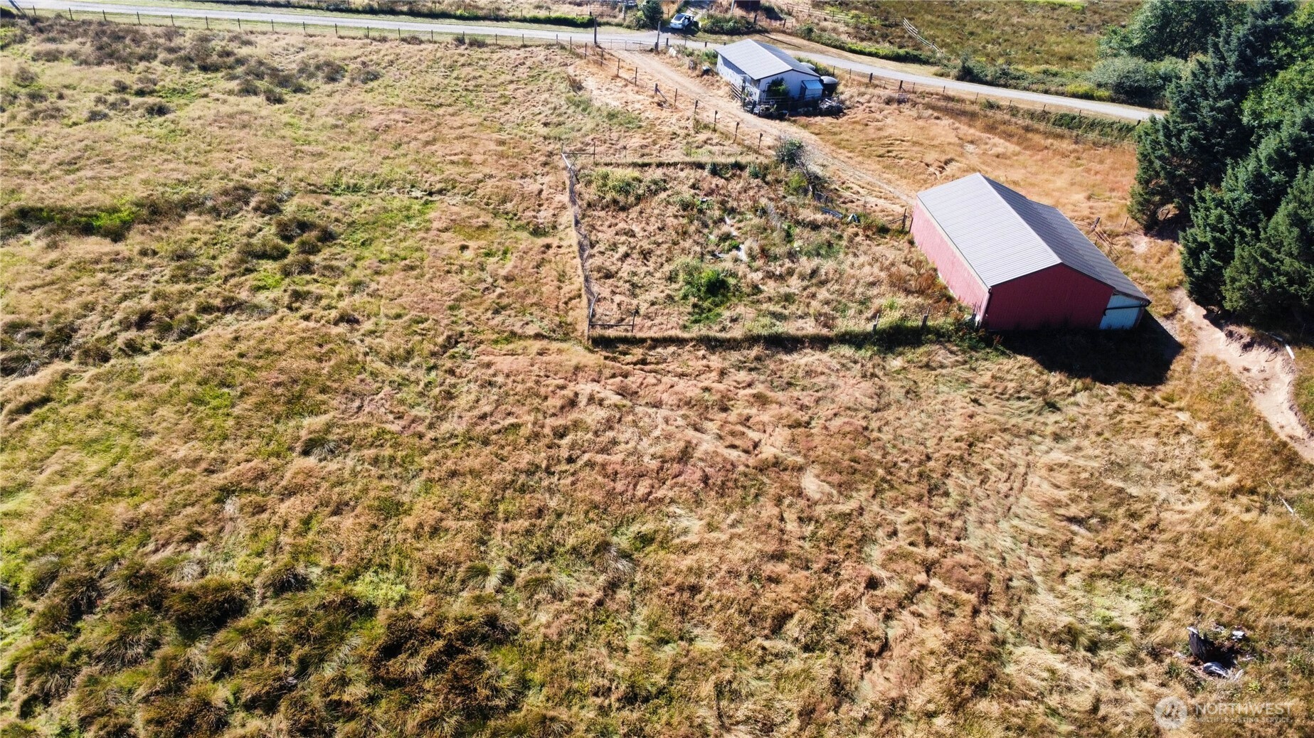 752 Parapala Property Photo 14