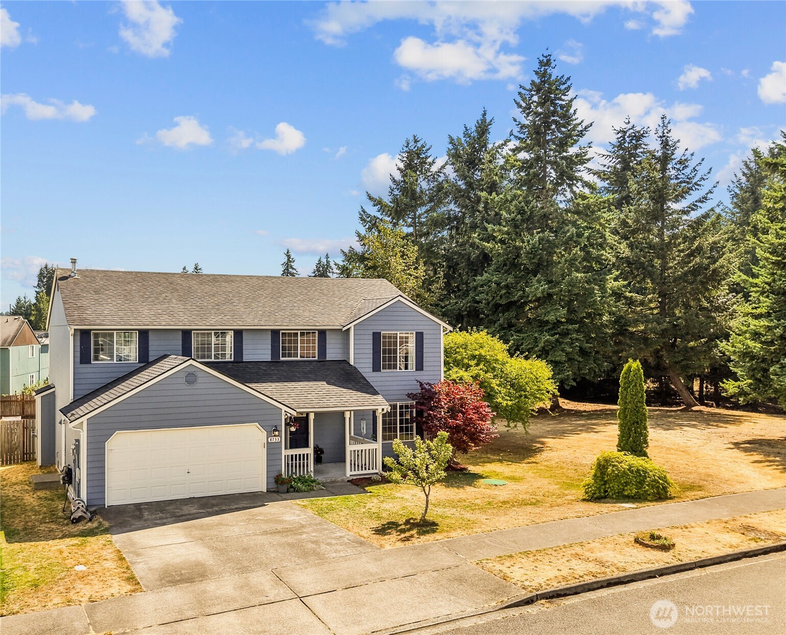 8733 Queens Court Property Photo 1