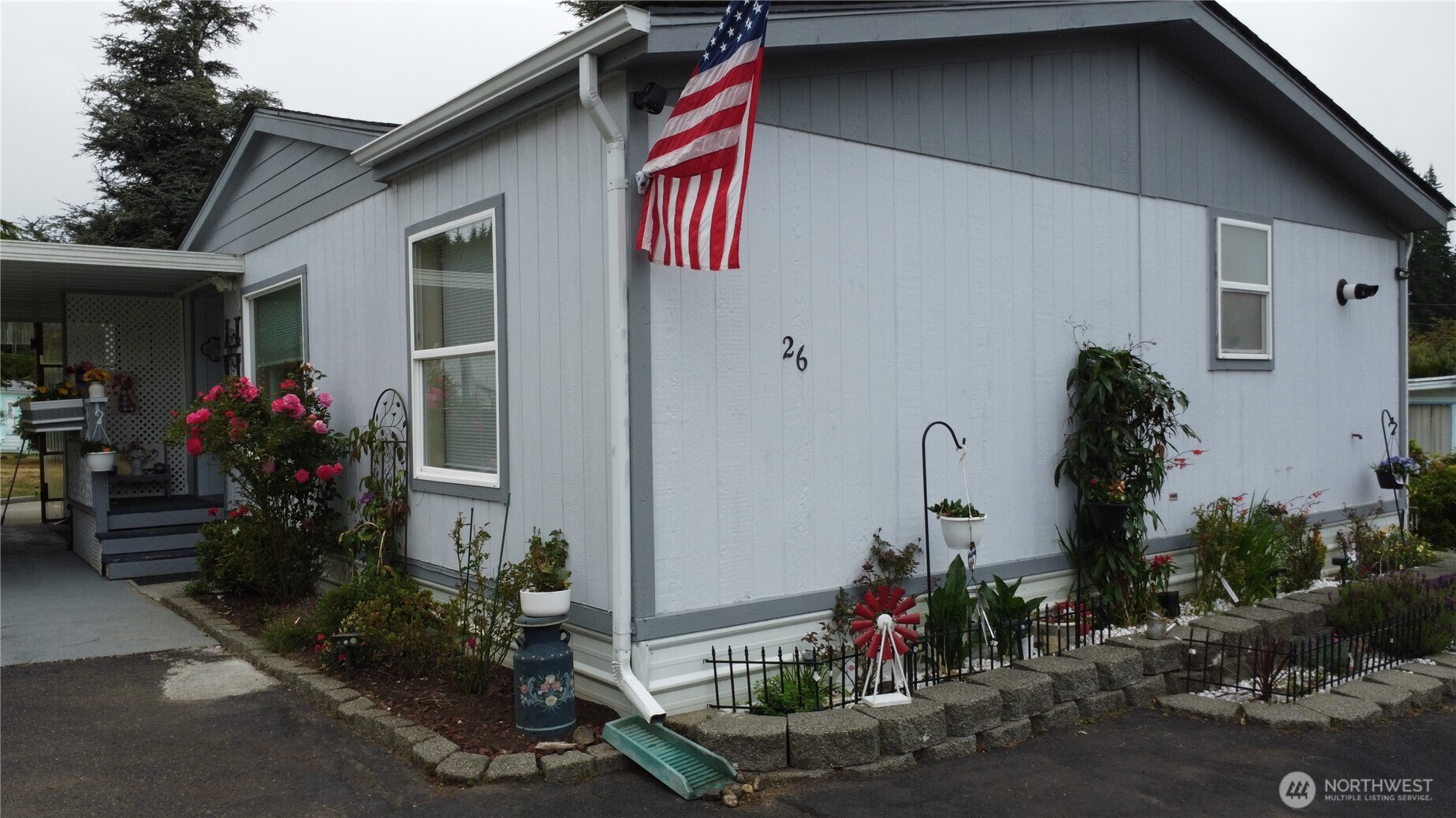 1019 Stanford Drive 26 Property Photo 24