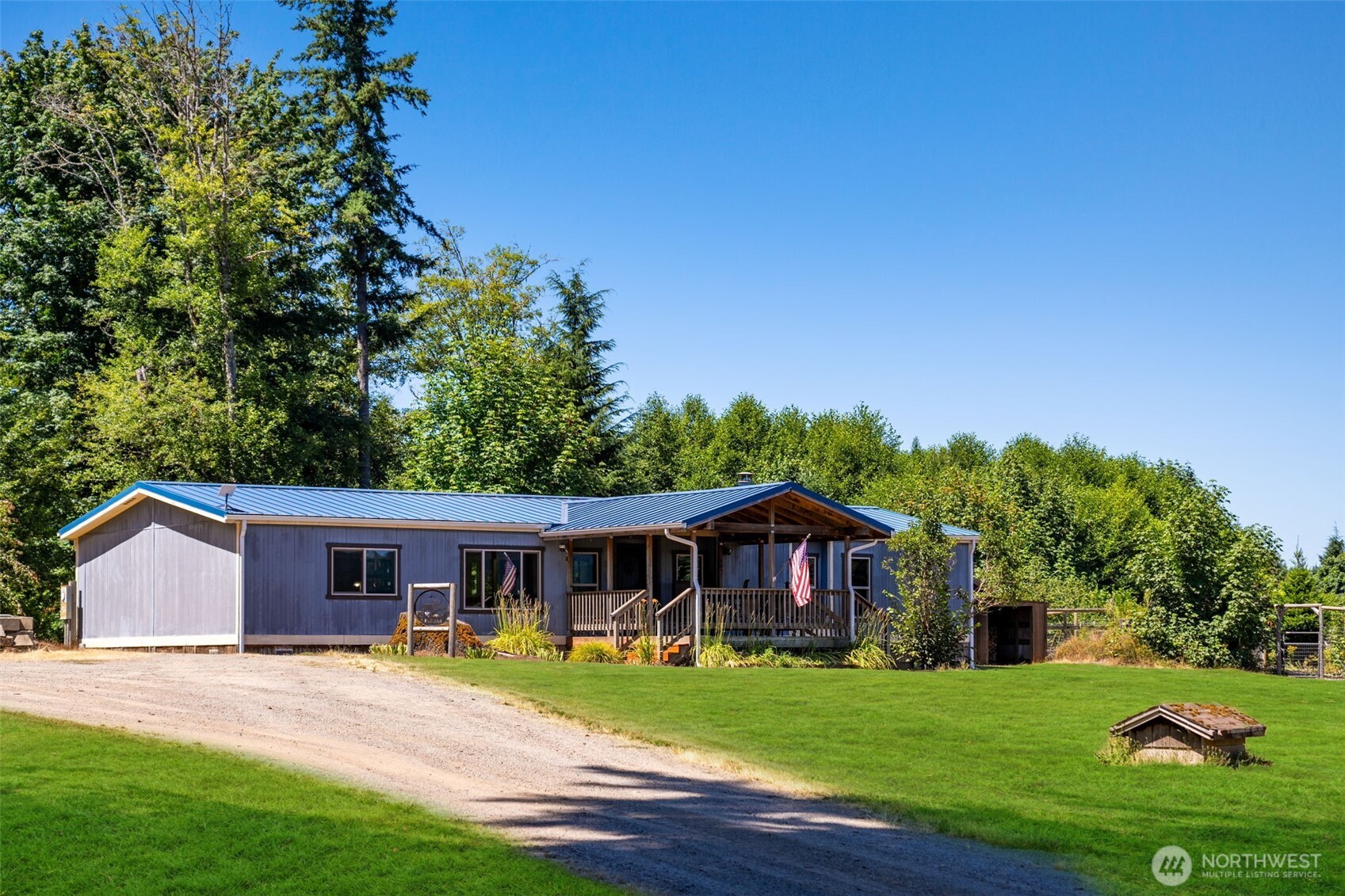 23706 Ne W H Garner Road Property Photo 1