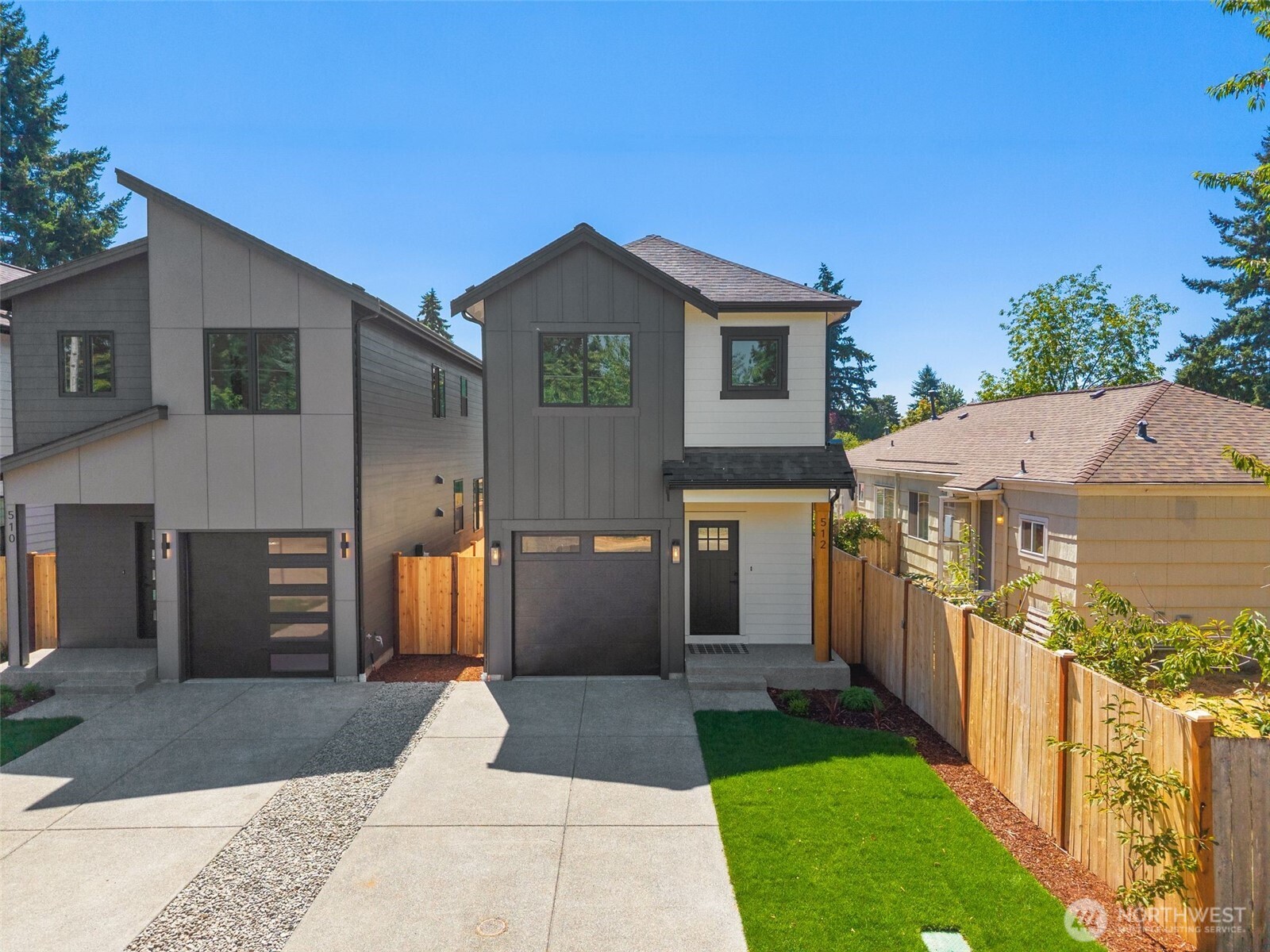 512 128th Street Property Photo 1
