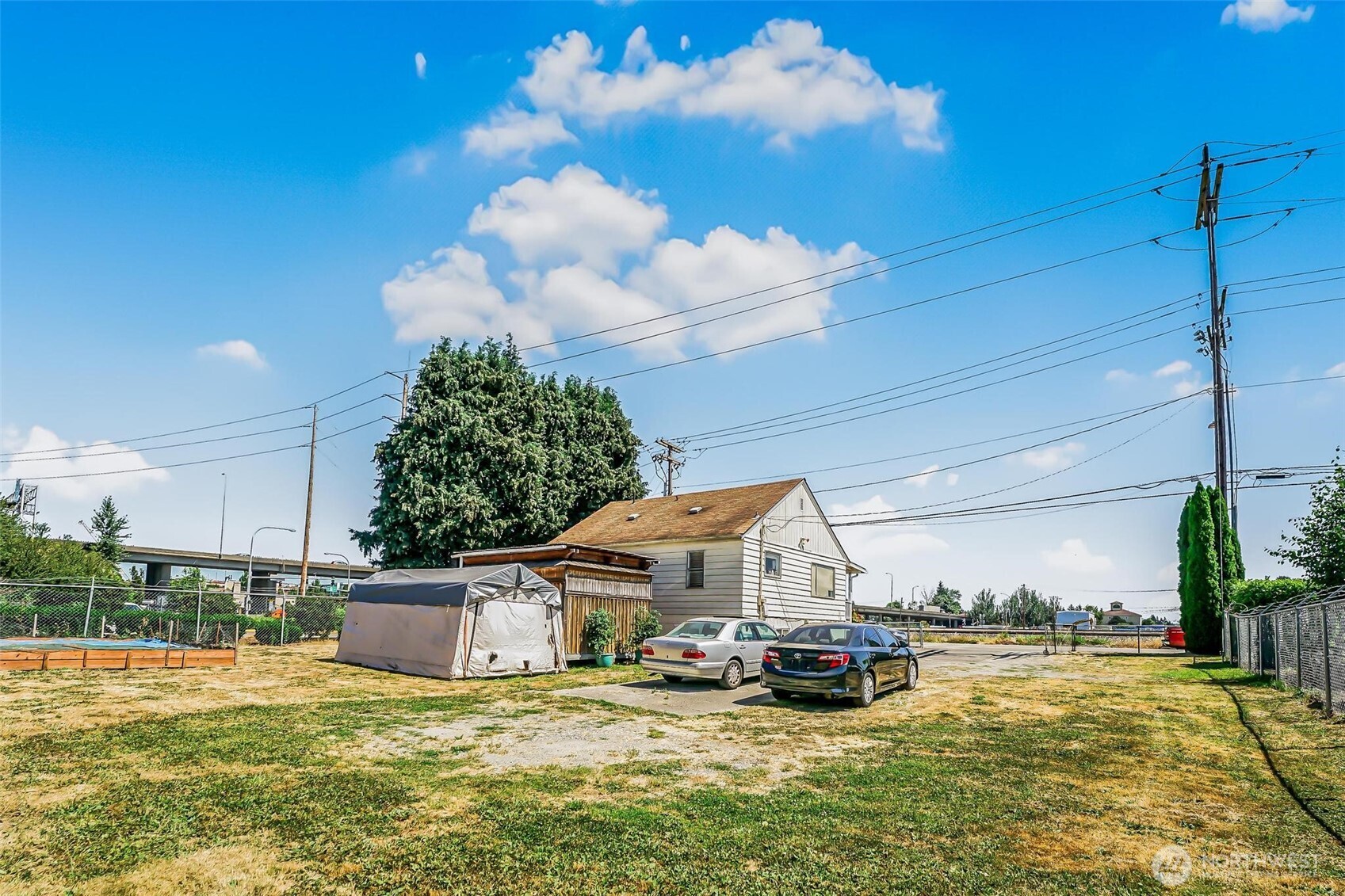 509 C Street Property Photo 6