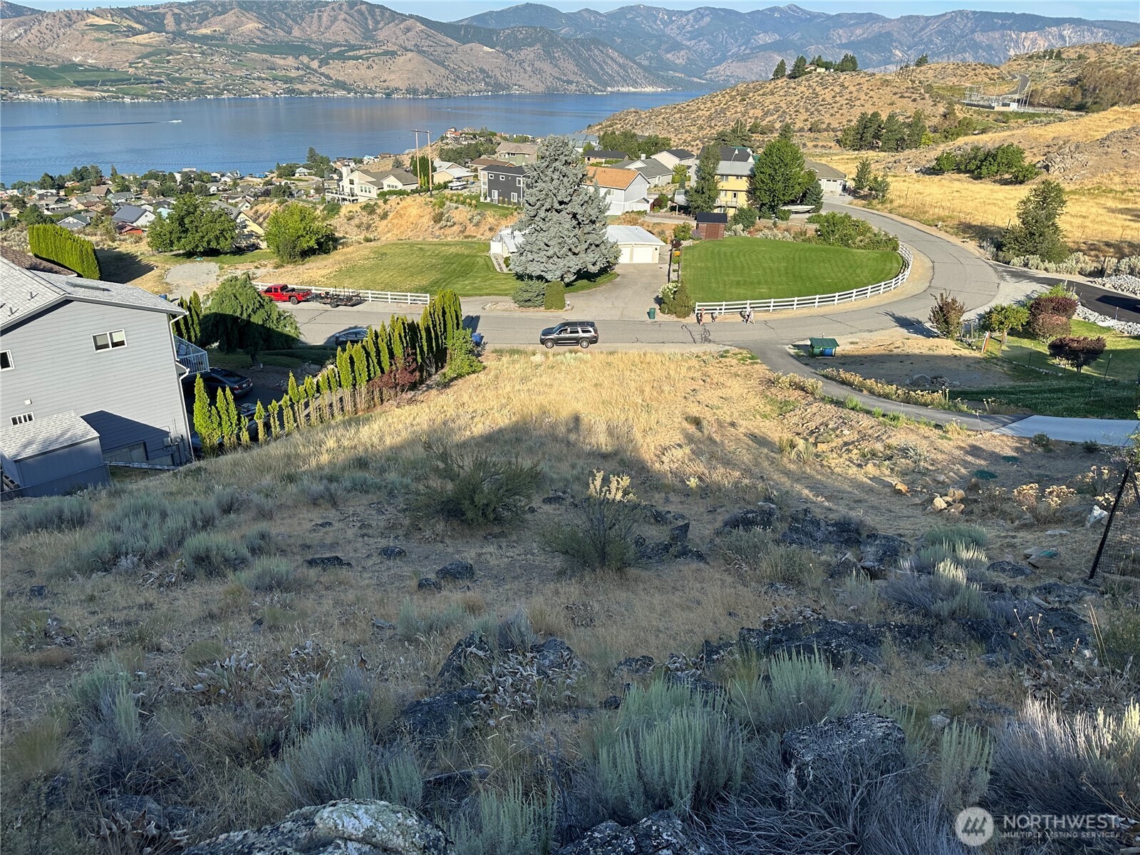 211 Pinnacle Place Property Photo 13