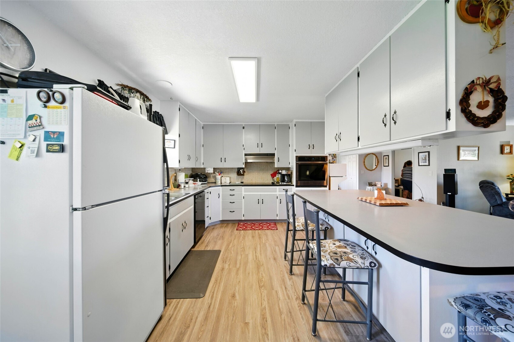 826 Jacquelyn Street Property Photo 10