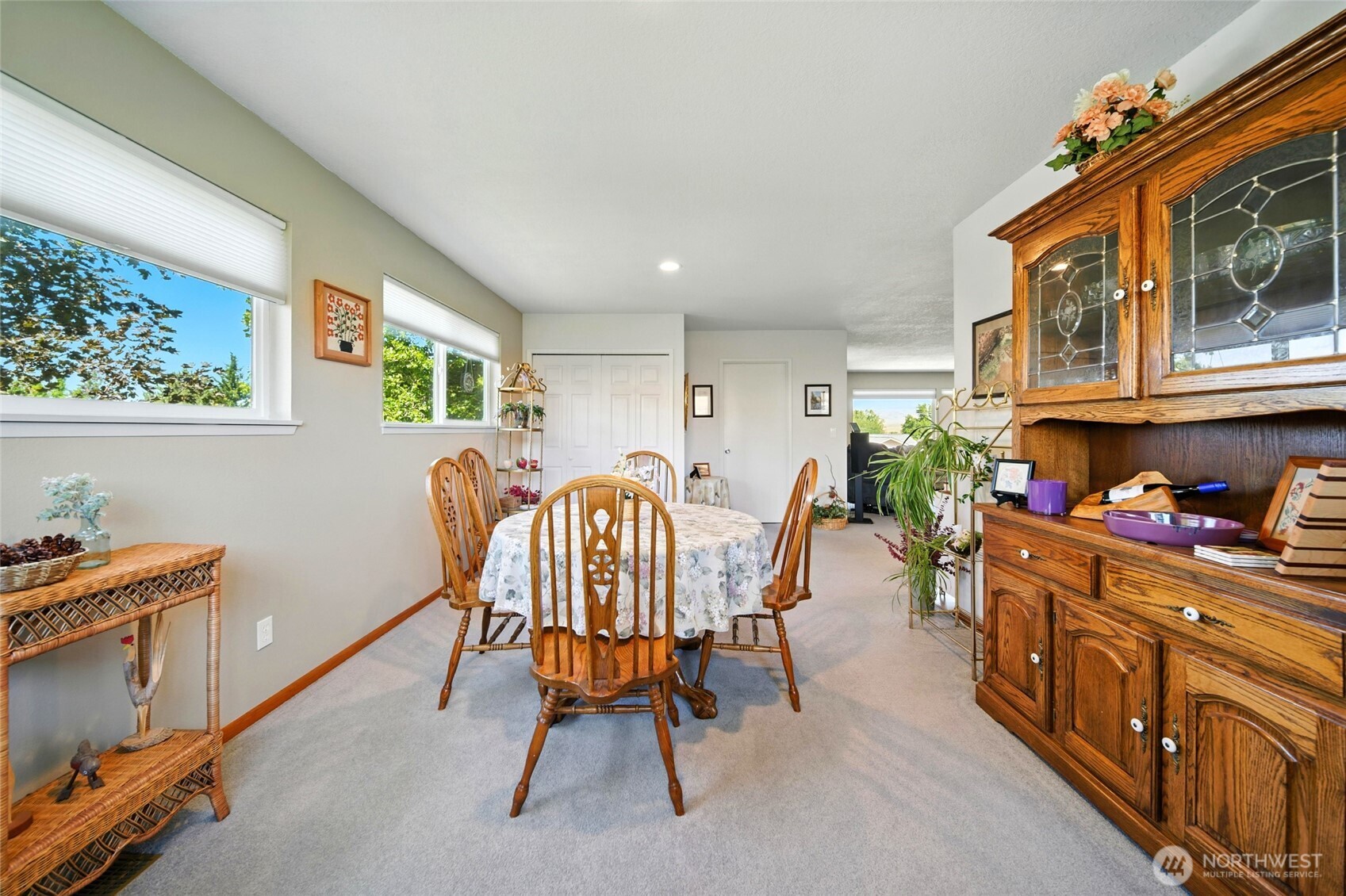 826 Jacquelyn Street Property Photo 13