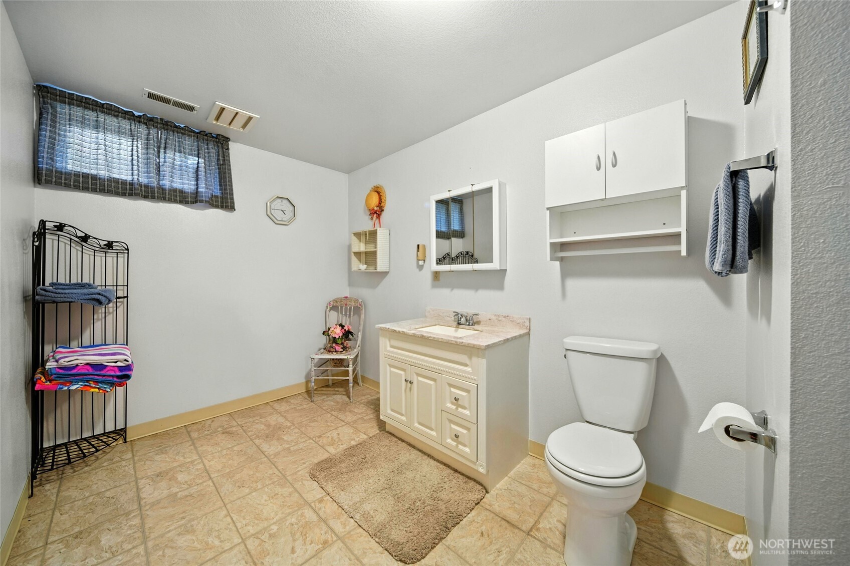 826 Jacquelyn Street Property Photo 25