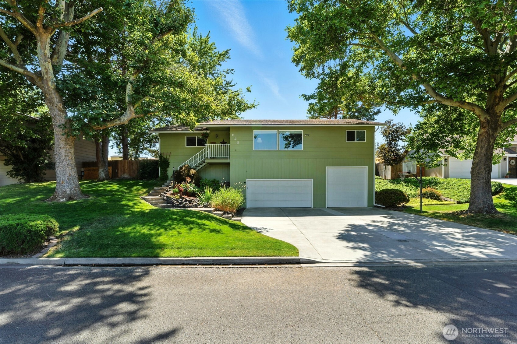 826 Jacquelyn Street Property Photo 36