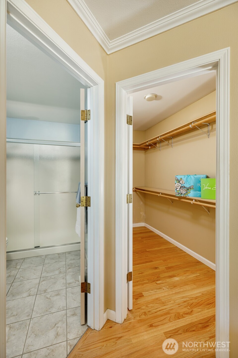 8911 223 Street Ct 14b Property Photo 8