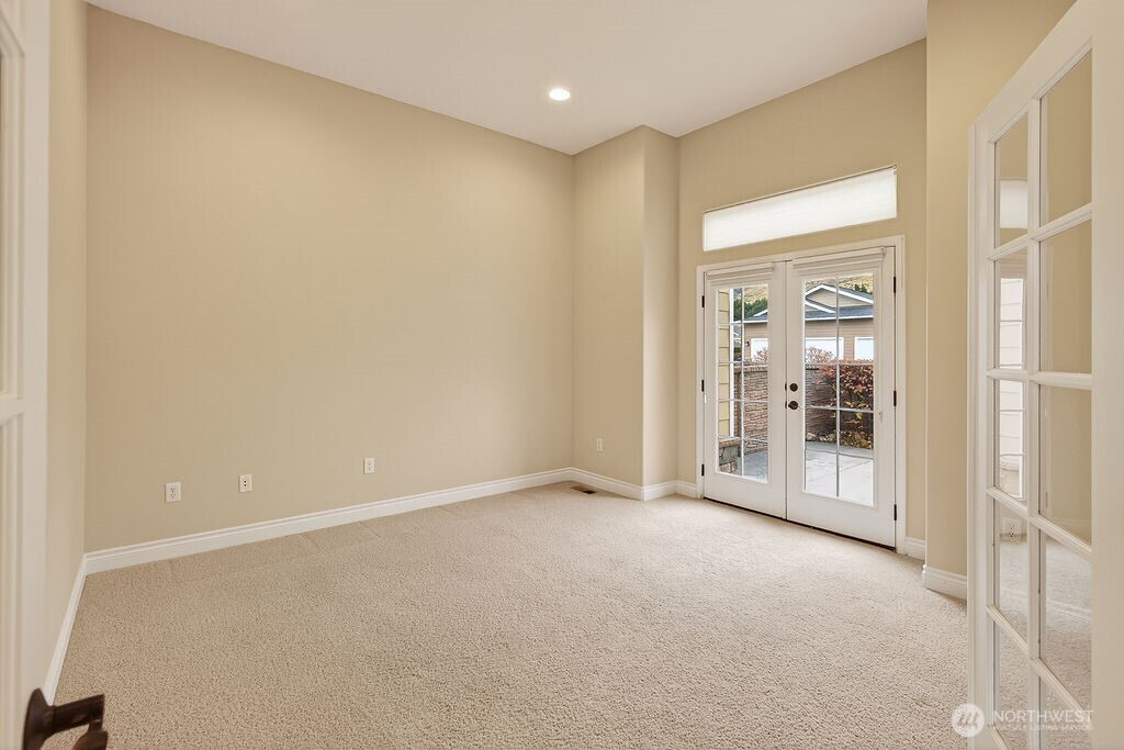 1845 Maple Street 26 Property Photo 23