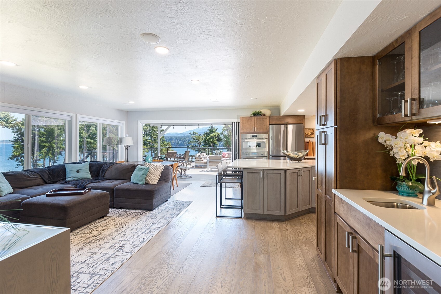 106 Seagull Drive Property Photo 7