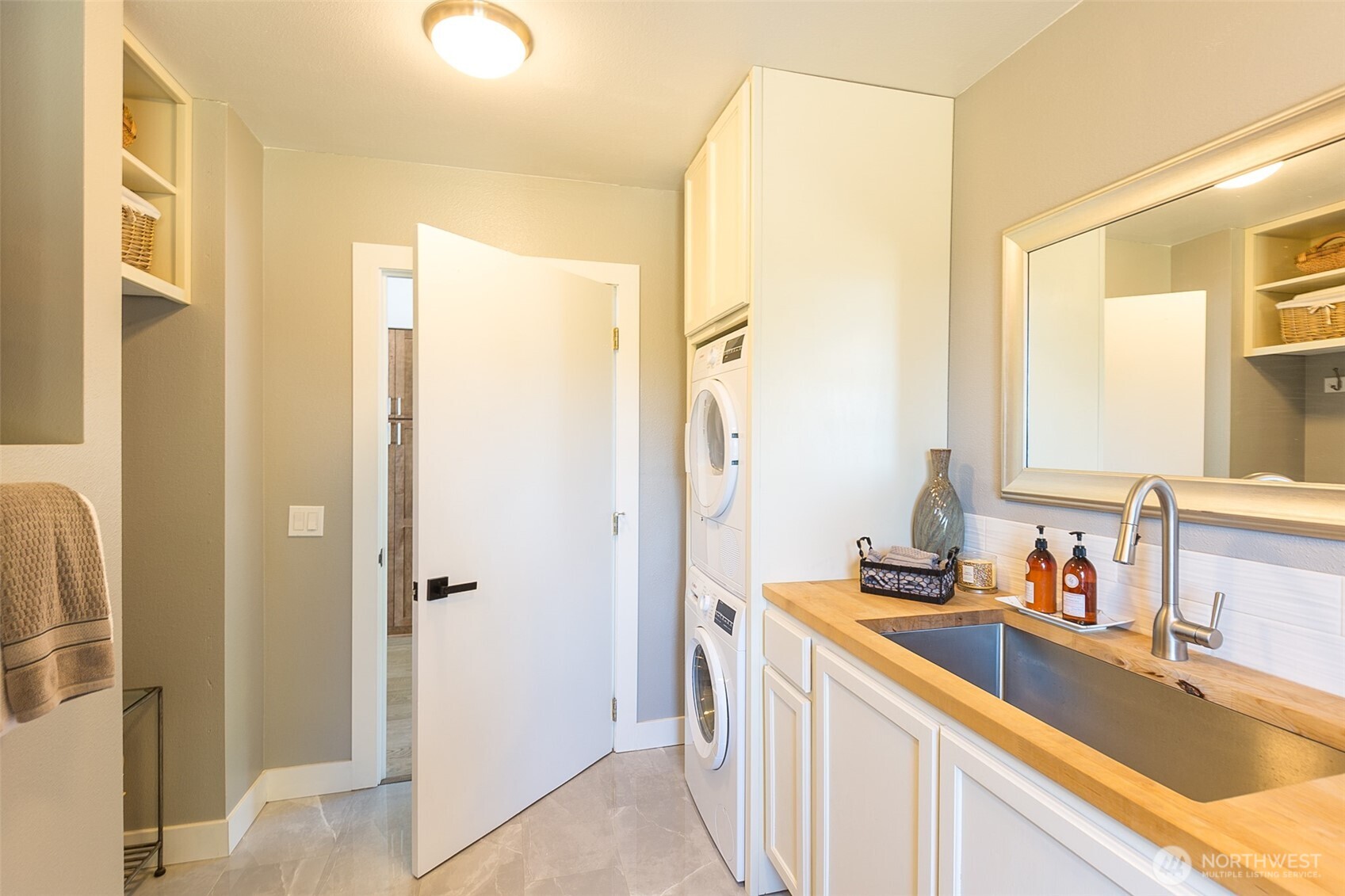 106 Seagull Drive Property Photo 12