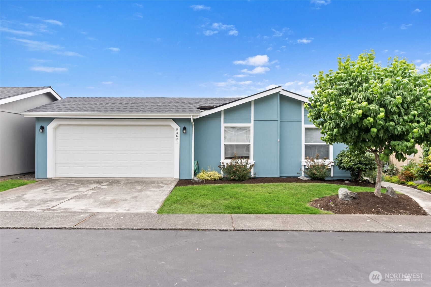 24031 223rd Place 120 Property Photo 1
