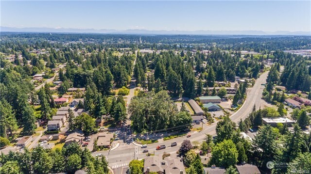 23601 Edmonds Way Property Photo 16