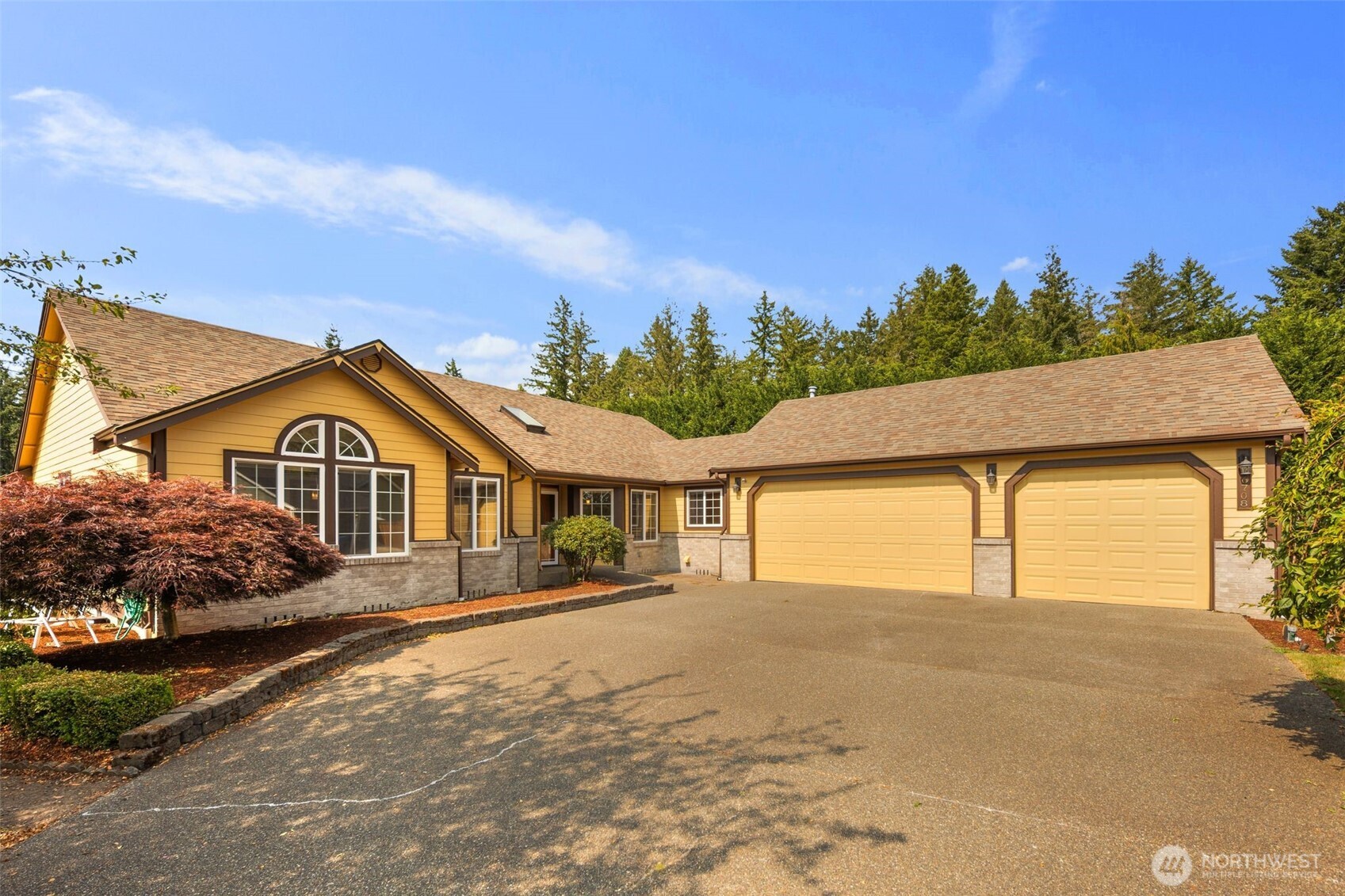 6708 Oakbrook Court Property Photo 1