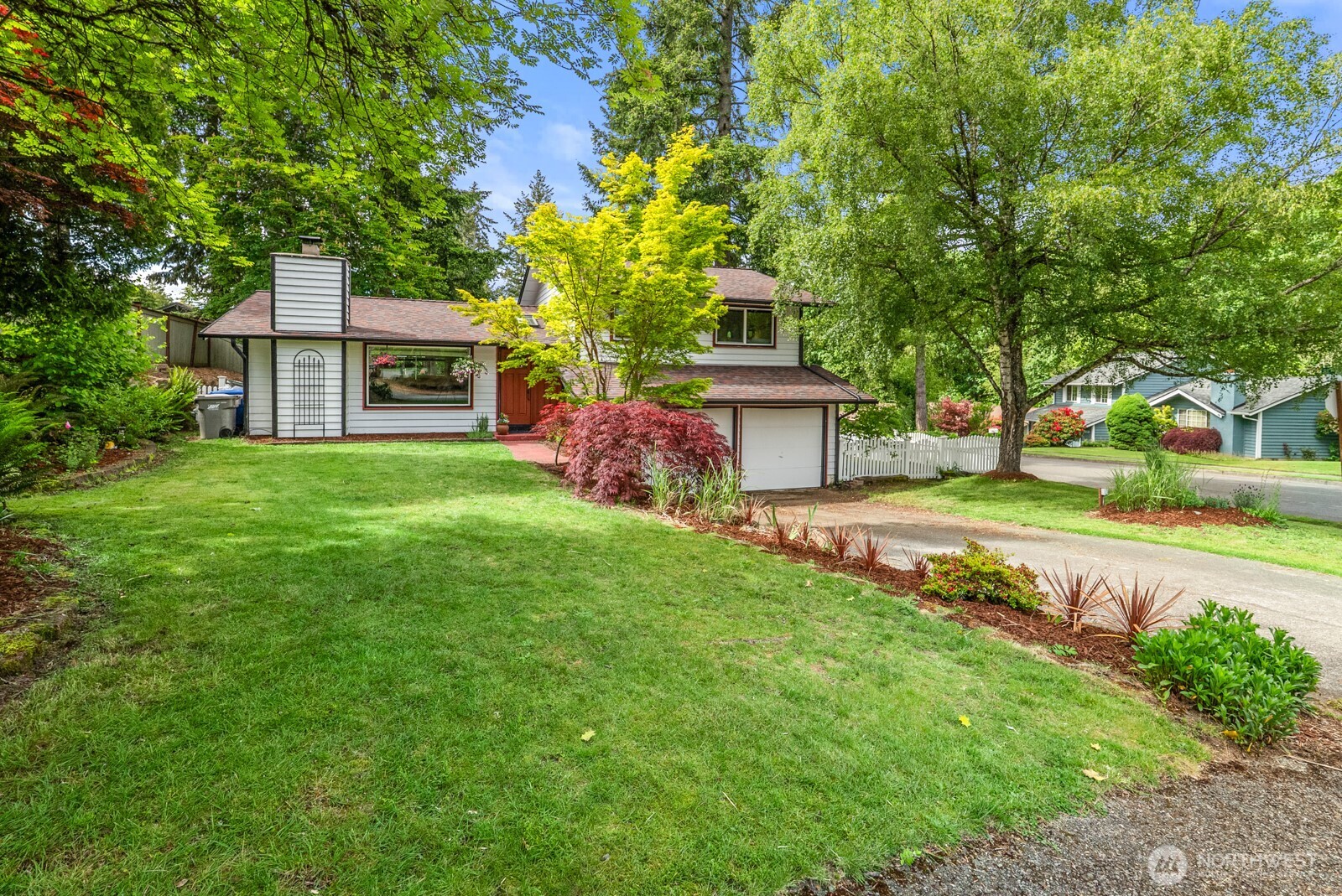 1933 Dayton Drive Property Photo 1