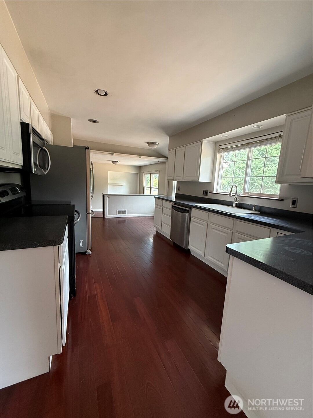 819 King Rd Property Photo 6