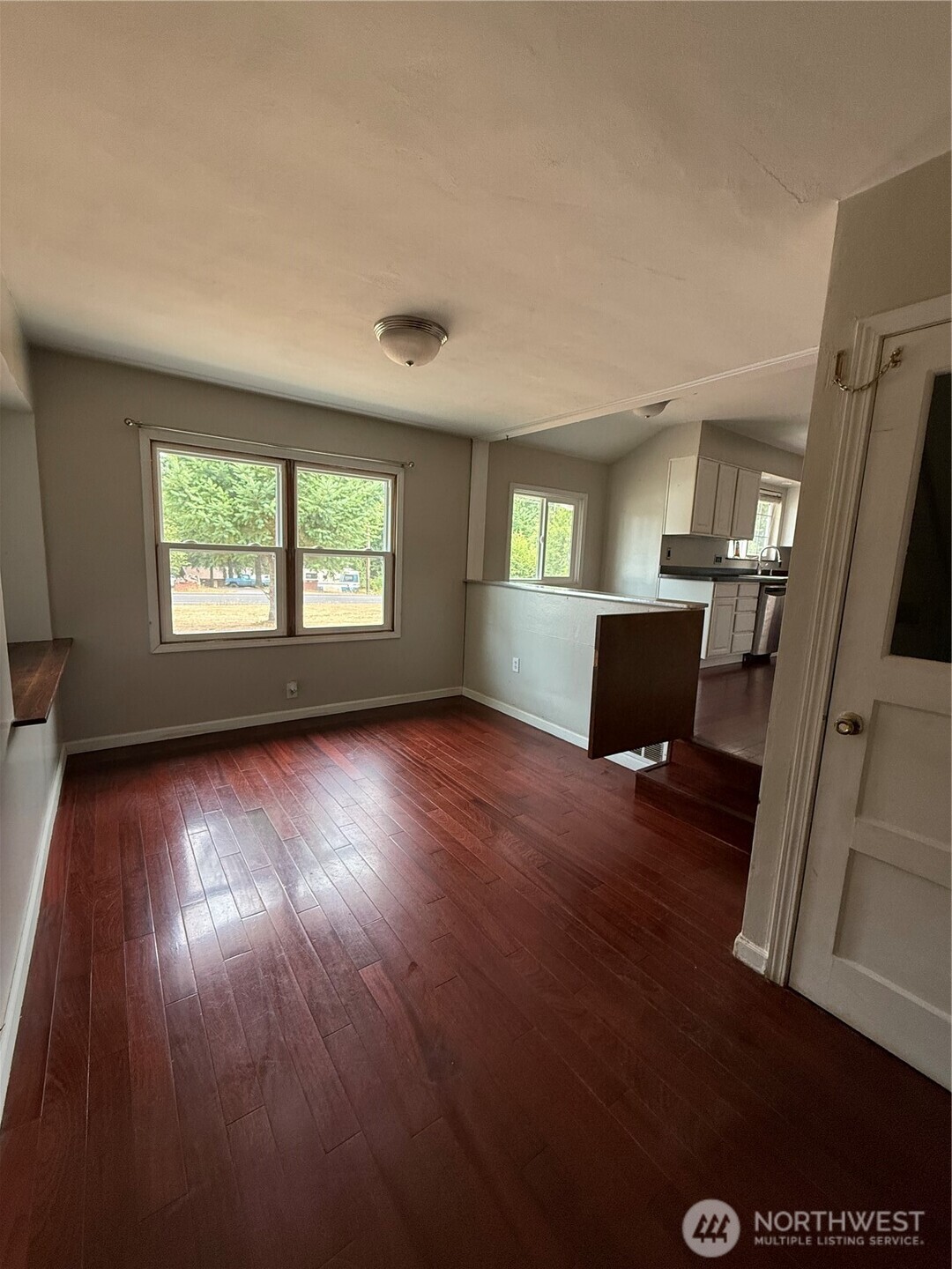 819 King Rd Property Photo 9