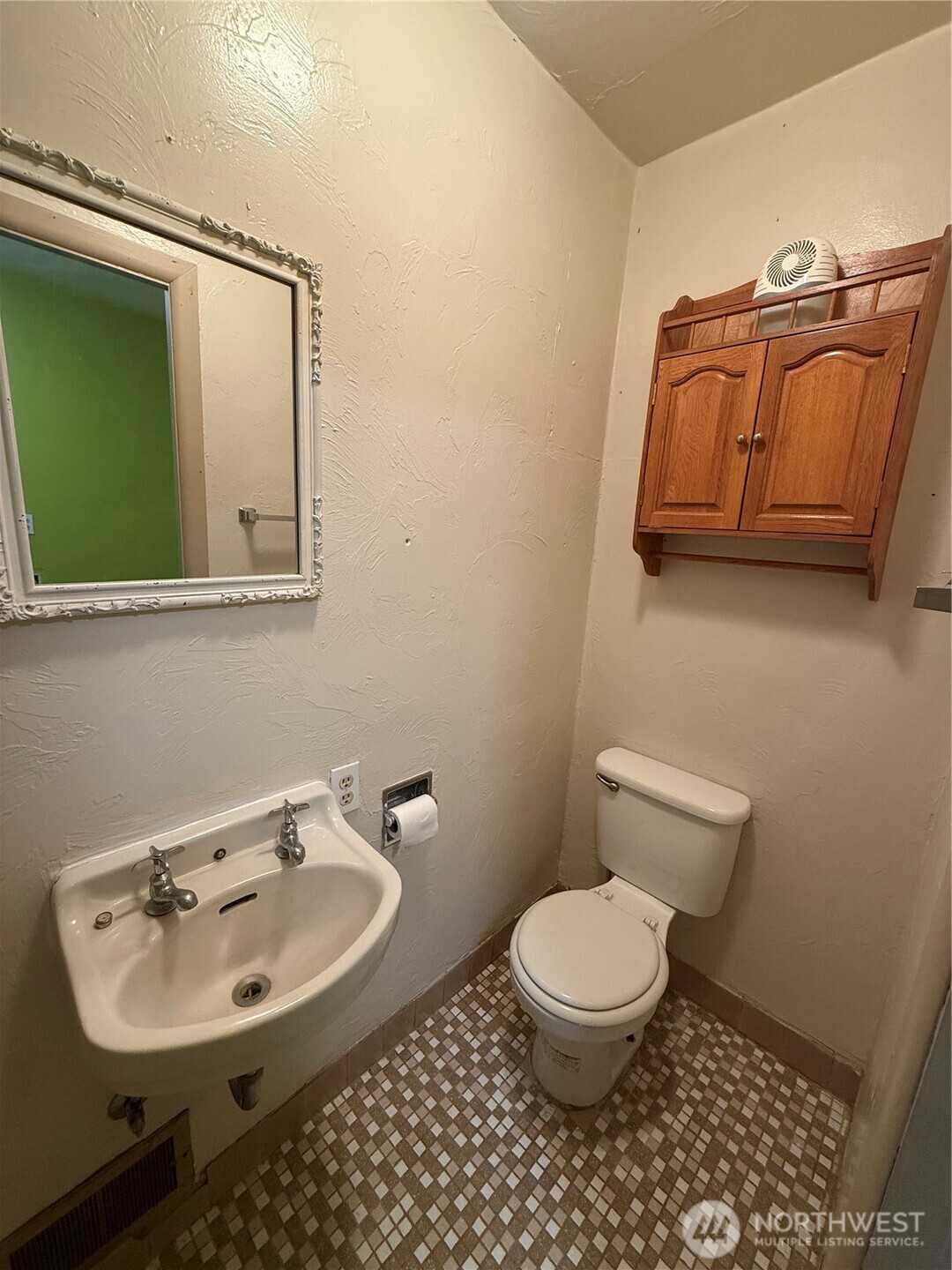 819 King Rd Property Photo 24