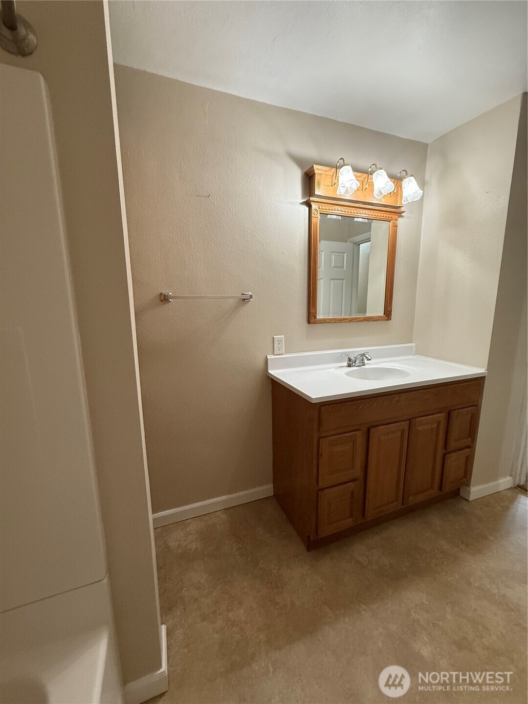 819 King Rd Property Photo 28