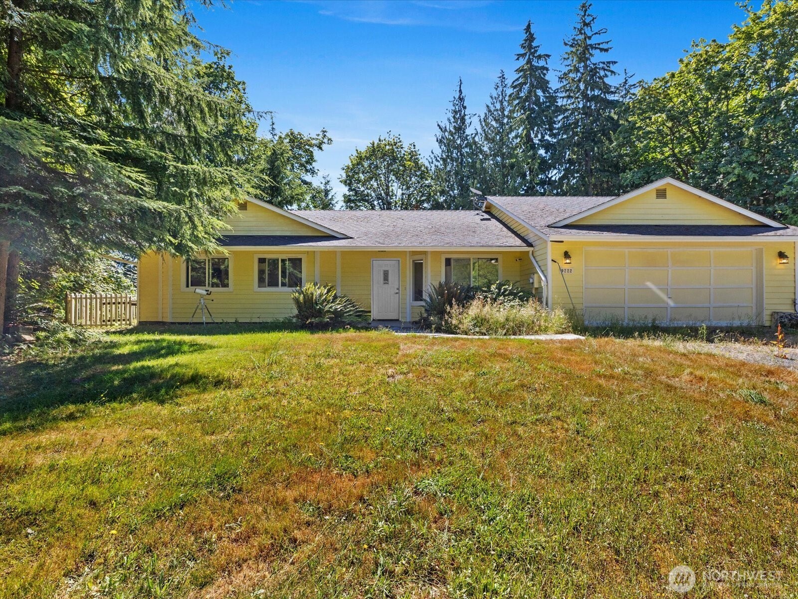 9222 W Meadow Lake Drive