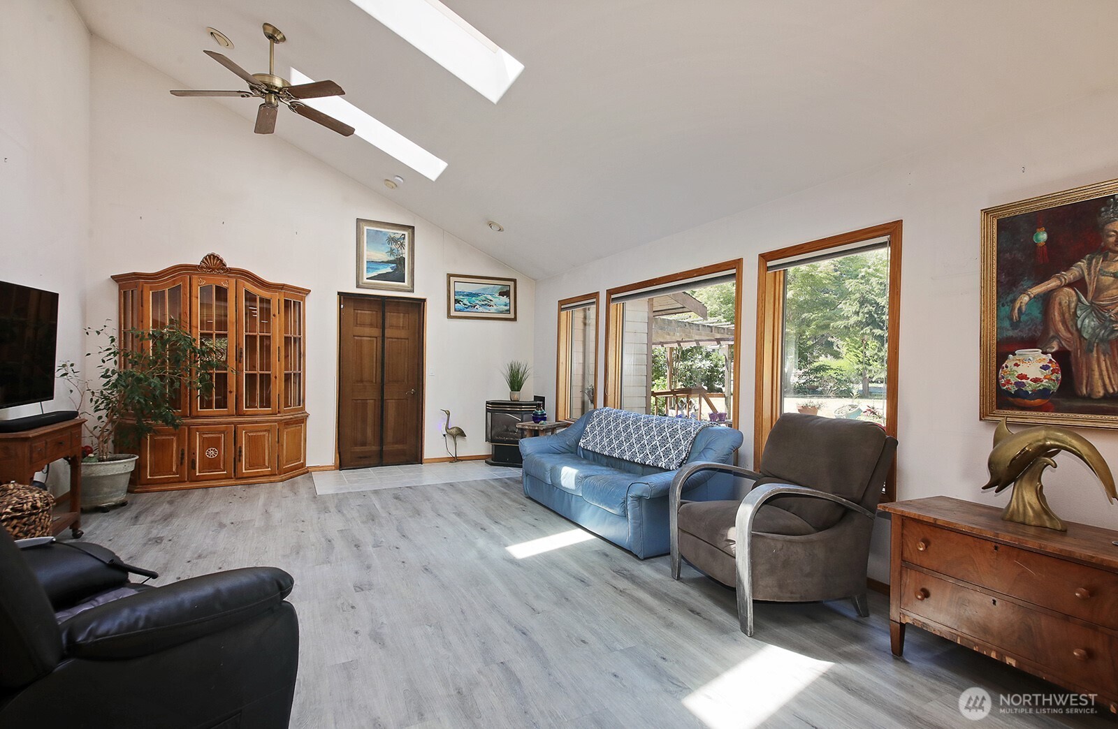 5772 Captain Vancouver Drive Property Photo 16