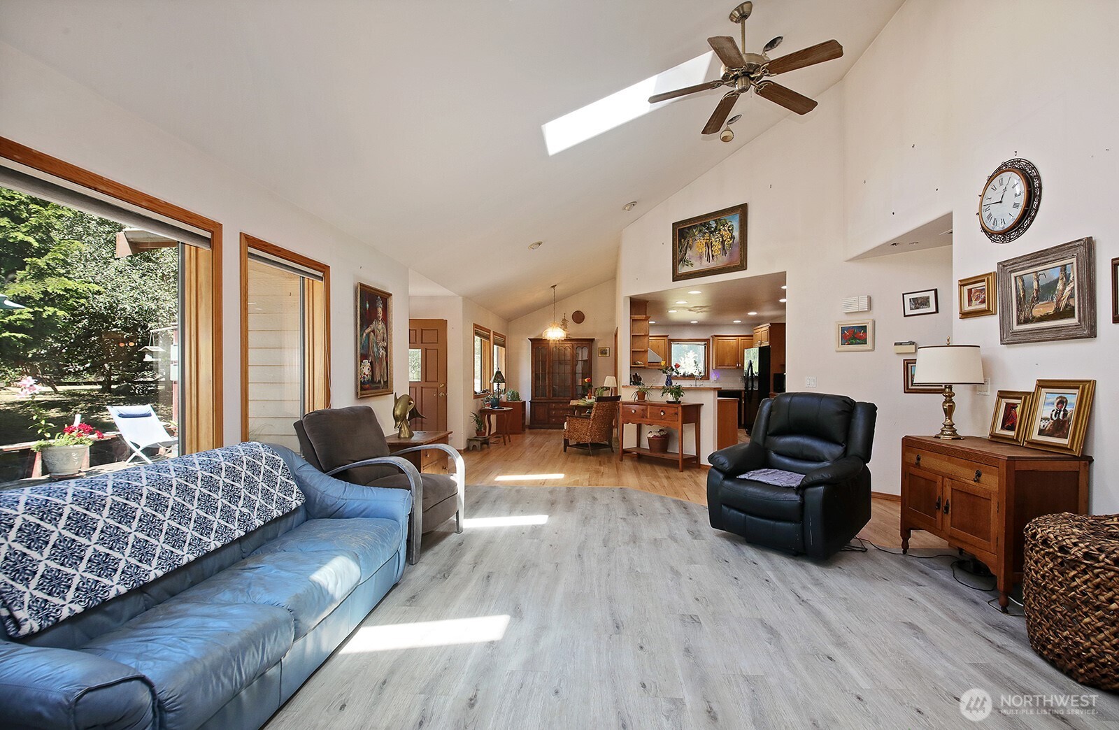 5772 Captain Vancouver Drive Property Photo 17