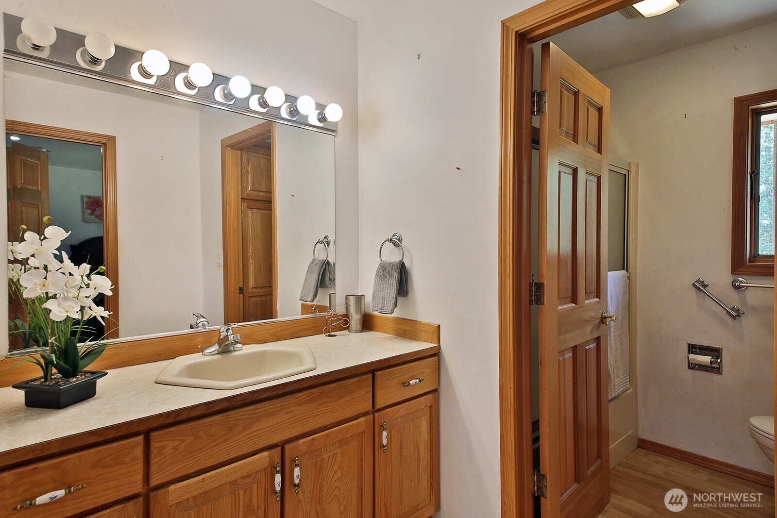 5772 Captain Vancouver Drive Property Photo 29