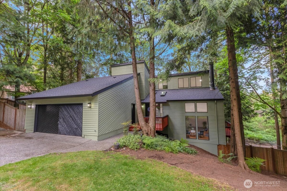 21827 4th Avenue Property Photo 1