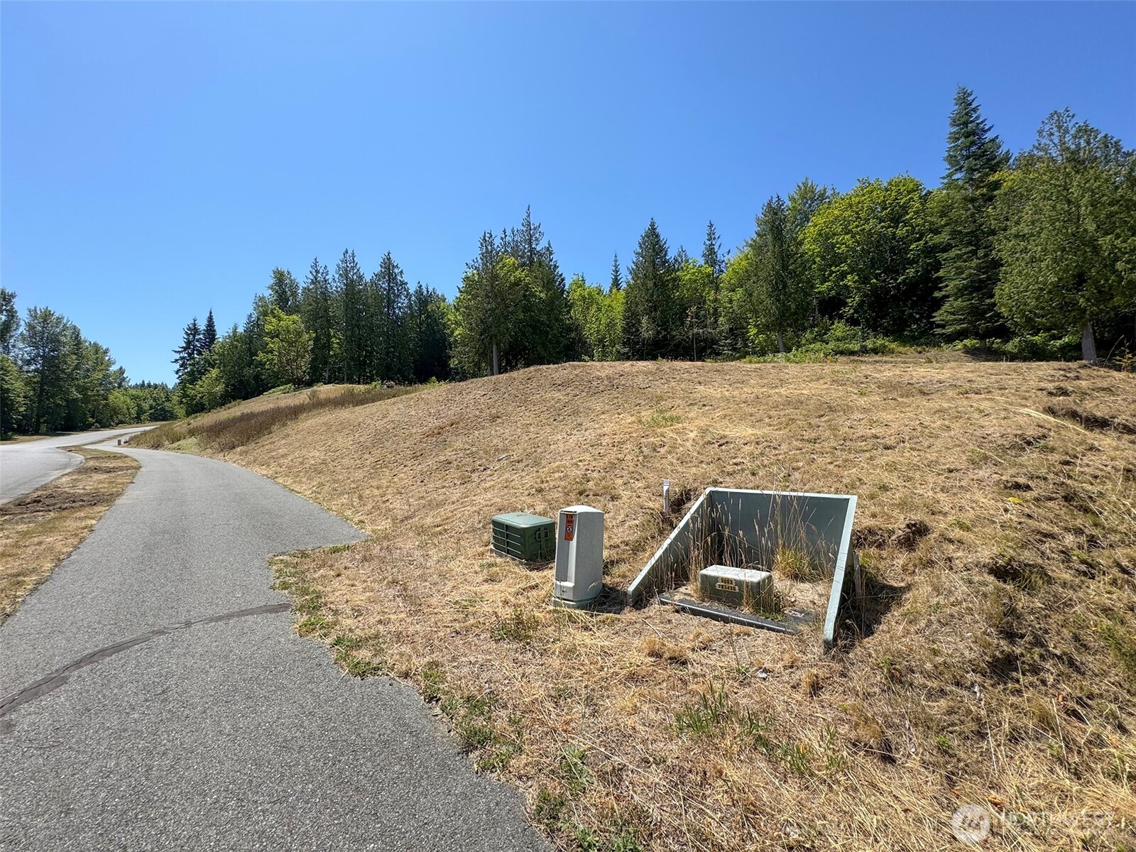 310 Solana Parkway Property Photo 25