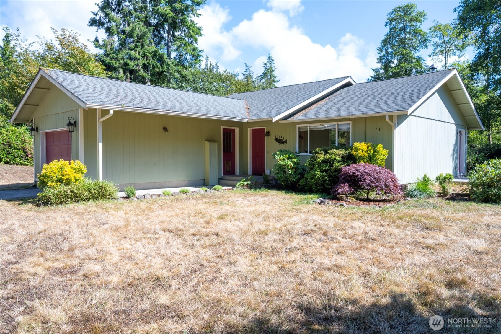 22101 Birch Place Property Photo 2