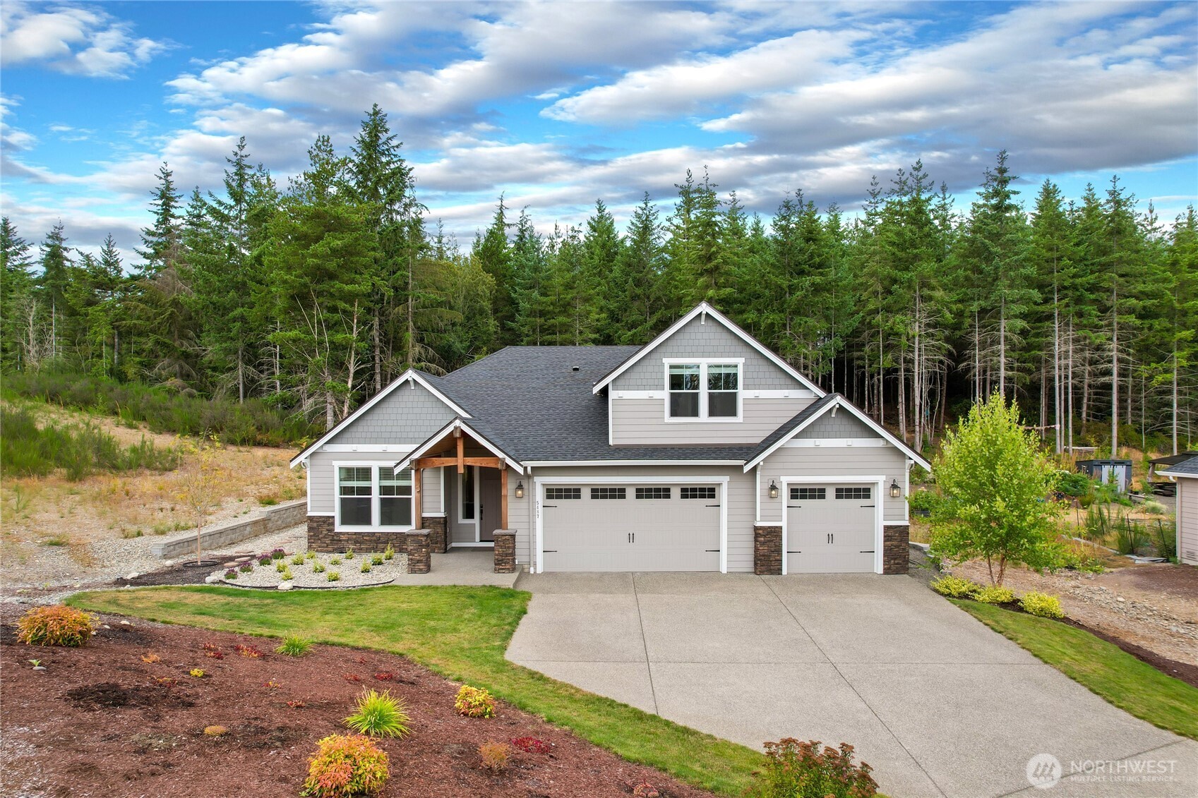 5487 Skyfall Place Property Photo 1