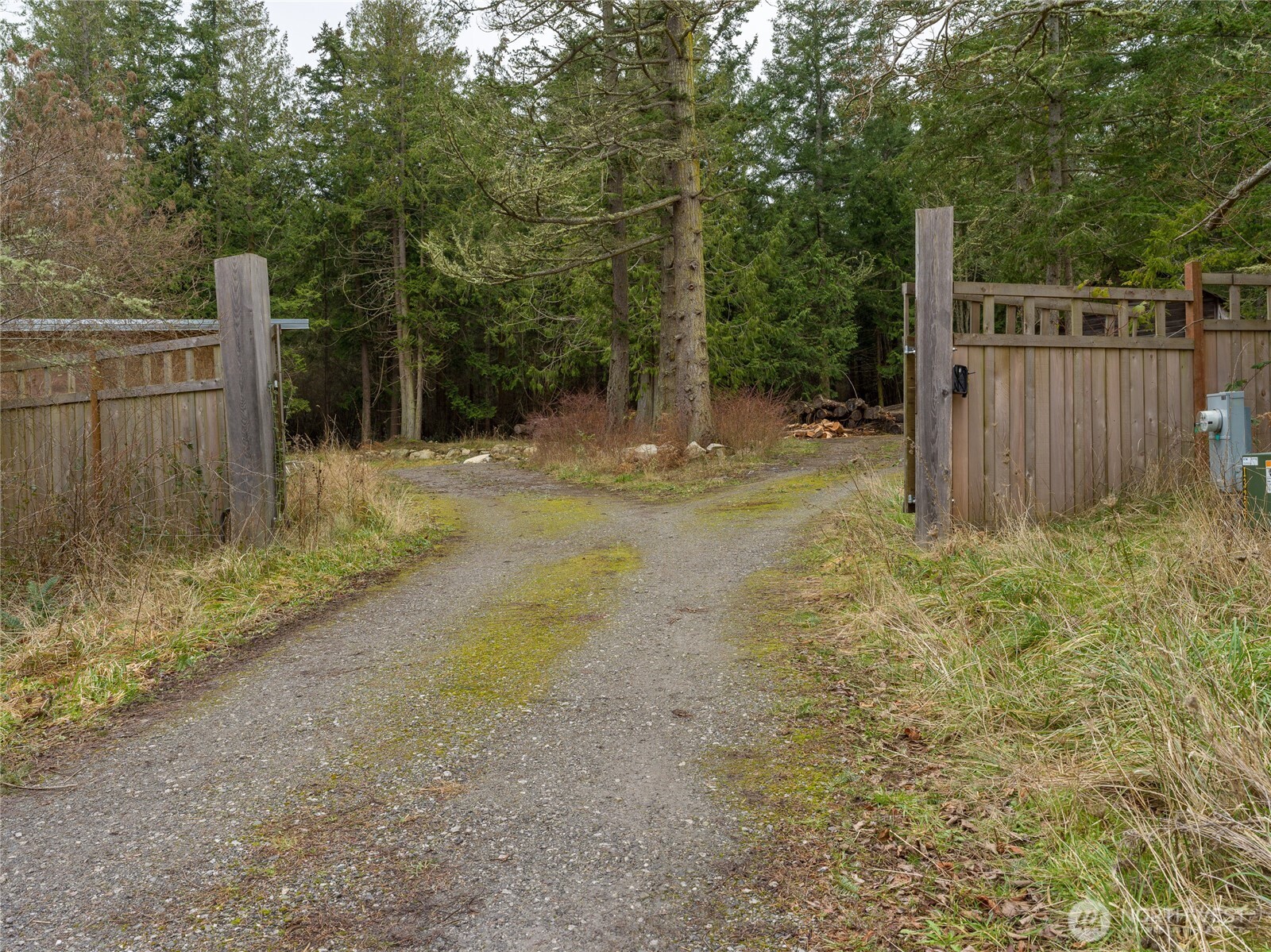 1372 Bakerview Road Property Photo 18