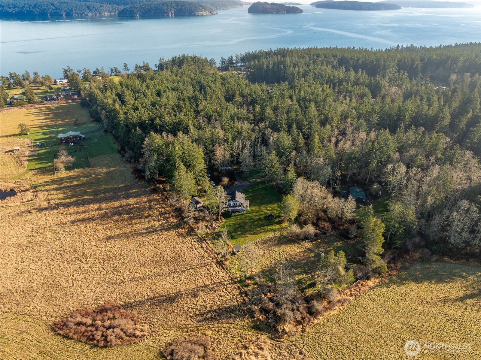 1372 Bakerview Road Property Photo 21