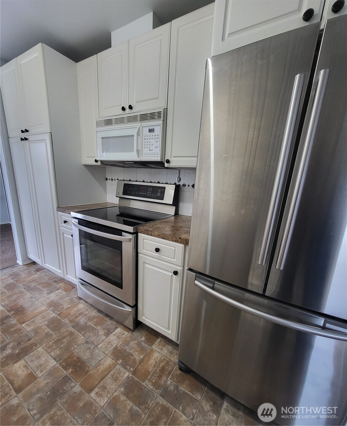 9030 Seward Park Avenue 513 Property Photo 4
