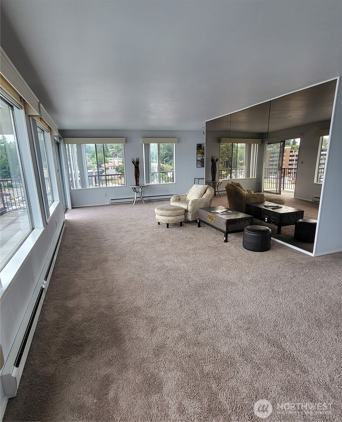9030 Seward Park Avenue 513 Property Photo 7