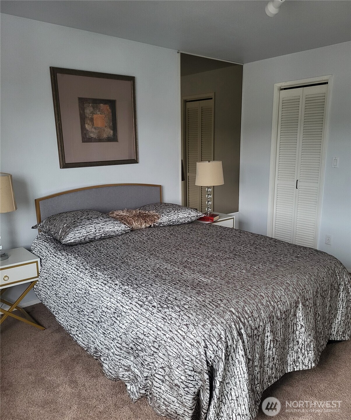 9030 Seward Park Avenue 513 Property Photo 10