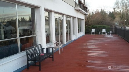 9030 Seward Park Avenue 513 Property Photo 16