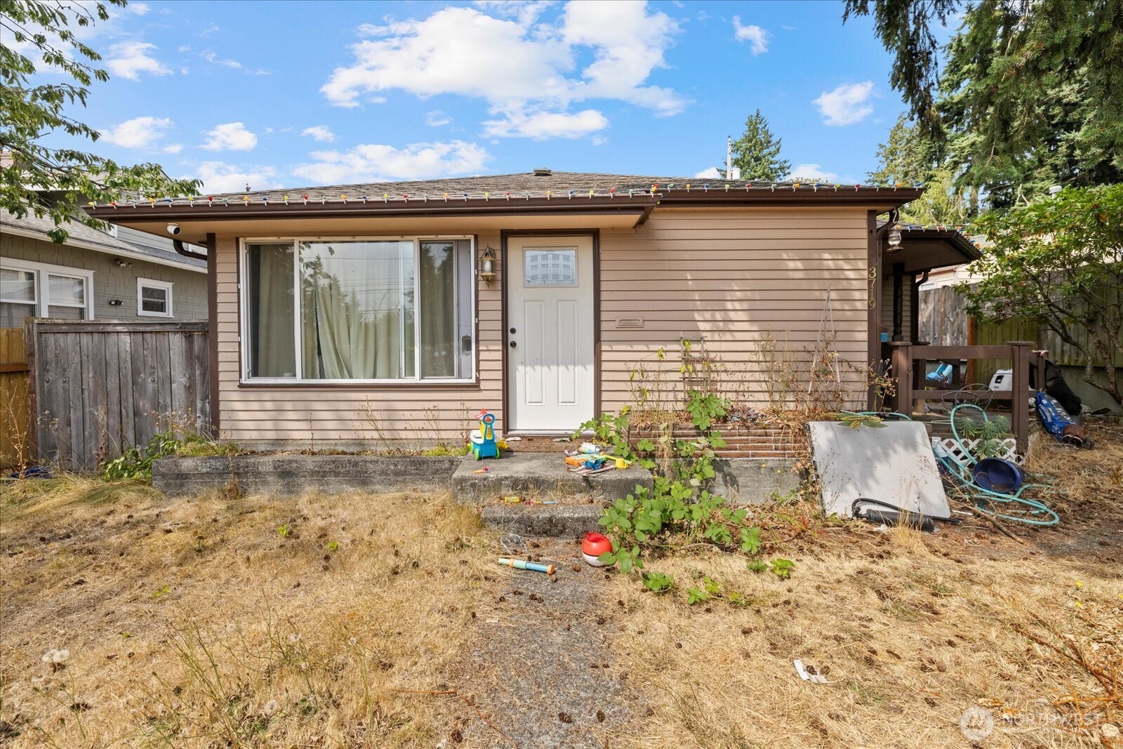 3719 S 12th Street Property Photo 1