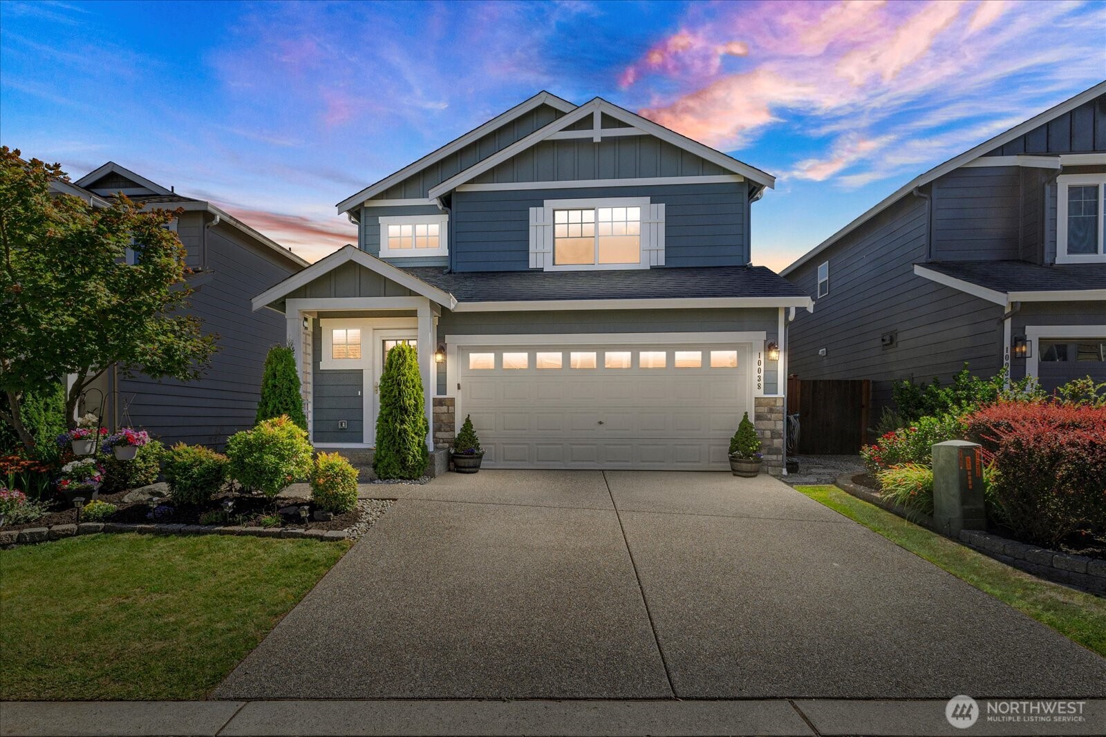 10038 2nd Place Property Photo 1