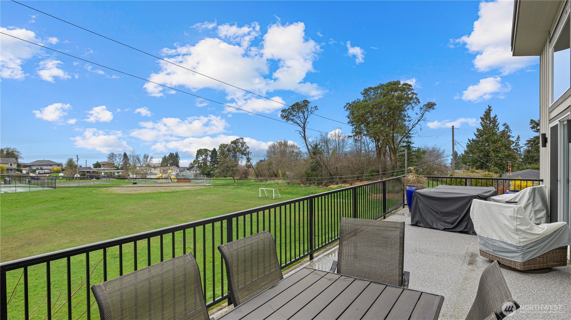 600 Hi Ab La Place Property Photo 1