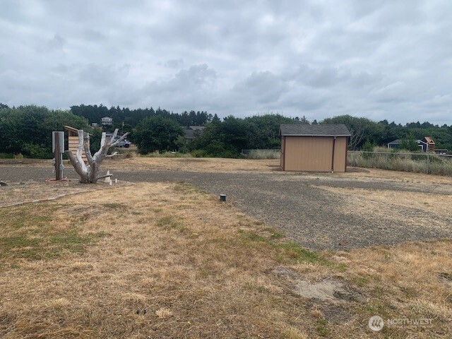 33304 G Property Photo 4