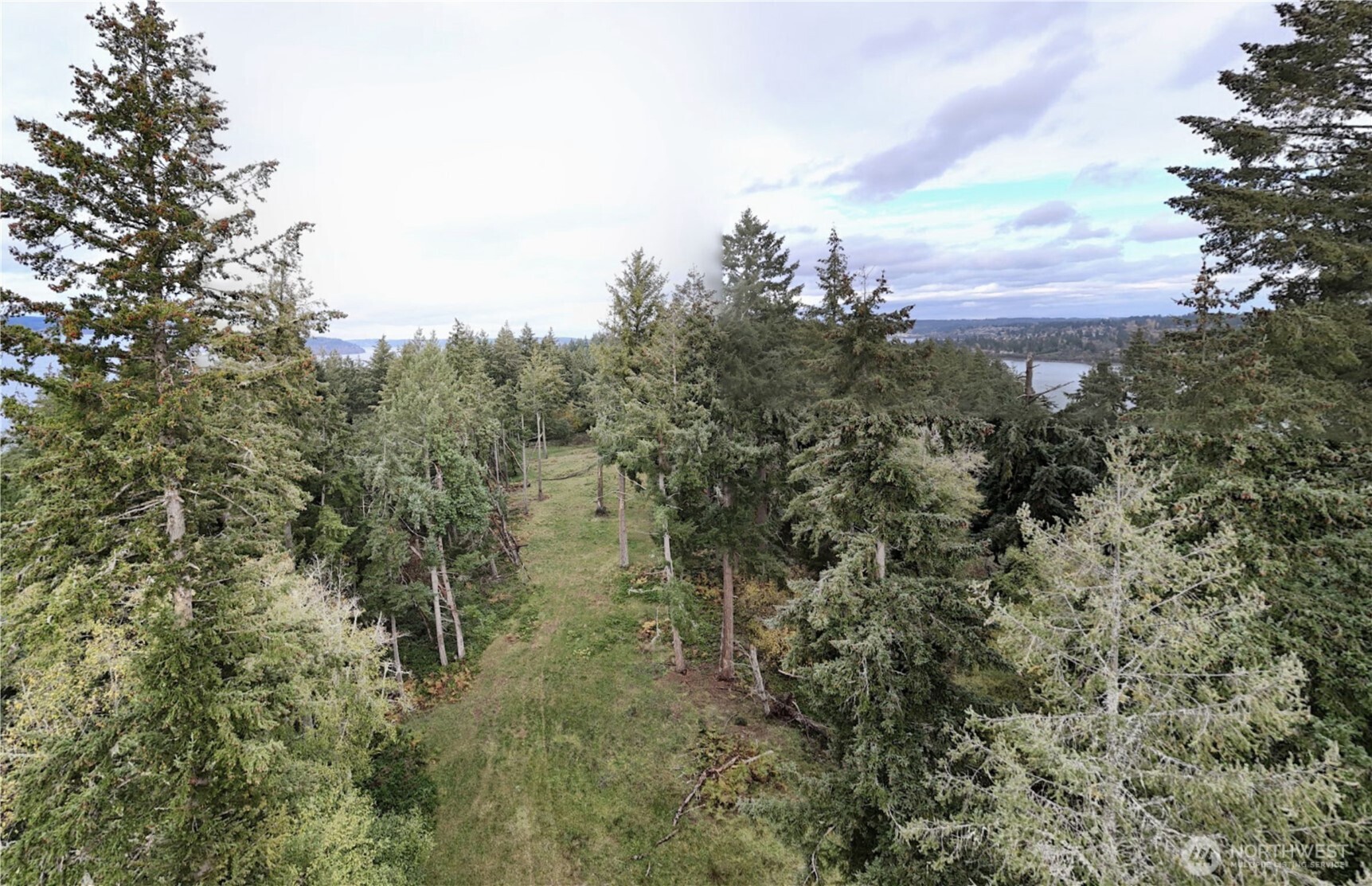 10909 W Morris Boulevard Property Photo 1