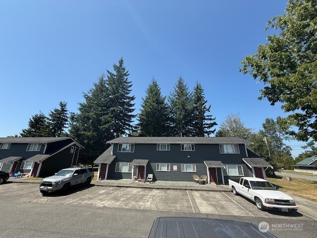 315 W Woodworth Street Property Photo 1