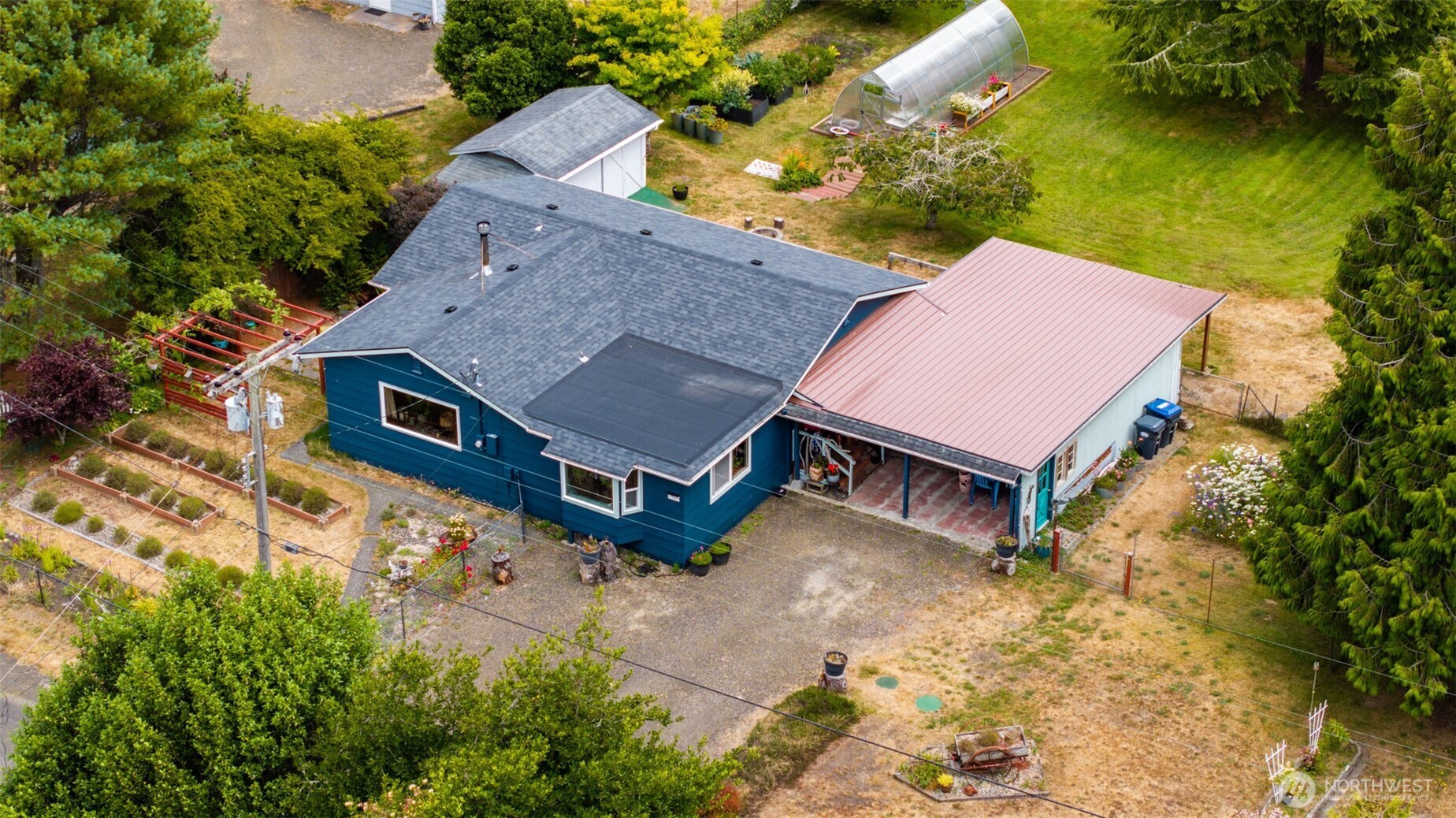 2548 Evergreen Park Road Property Photo 1