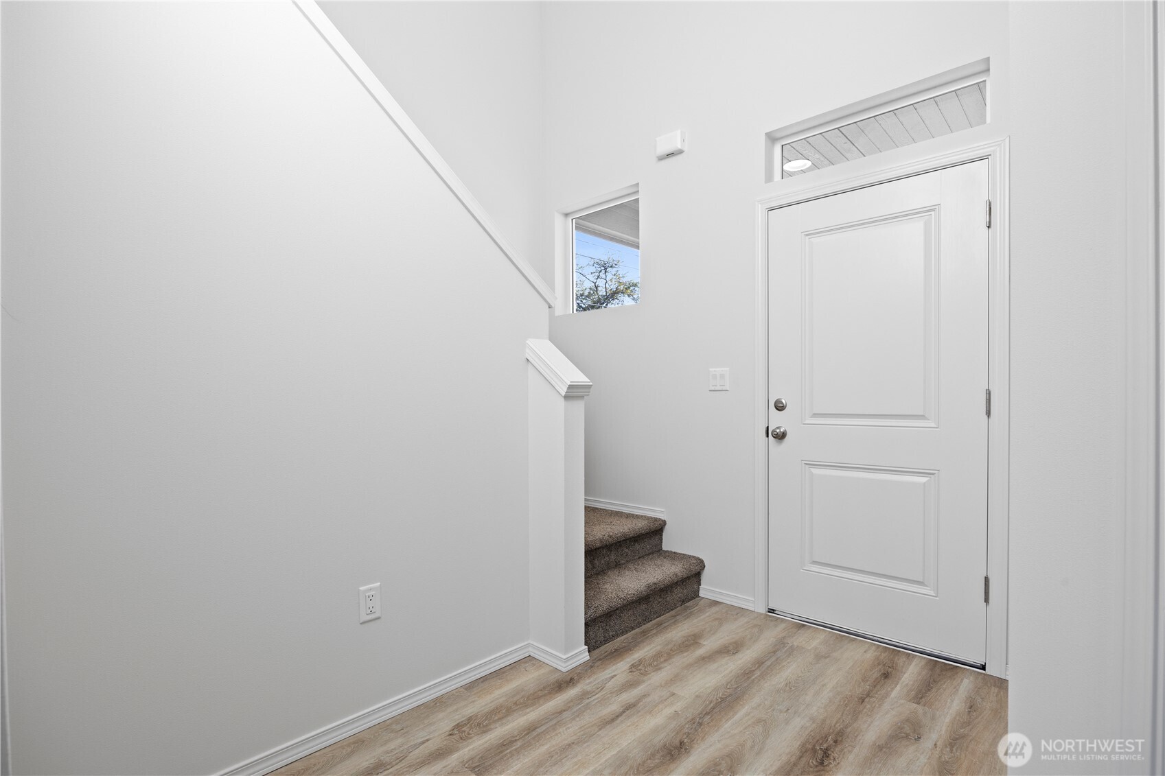 401 N Grape Drive Property Photo 4