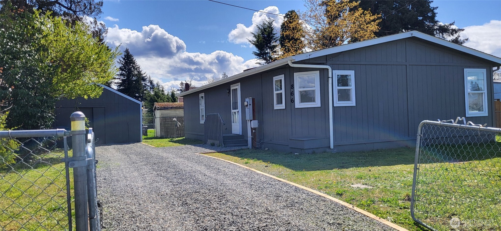 866 112th Street Property Photo 1